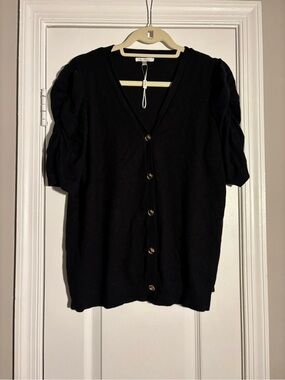 NWT Vila Milano Black Short-Sleeve Button Cardigan with ruched sleeves size 1X